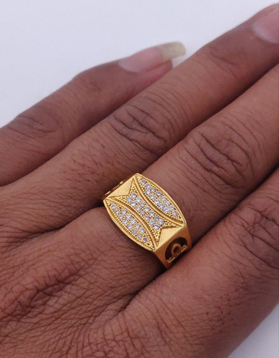 Kadee Jewel Infinity Shine Men's Finger Ring with Gold Plated Brass