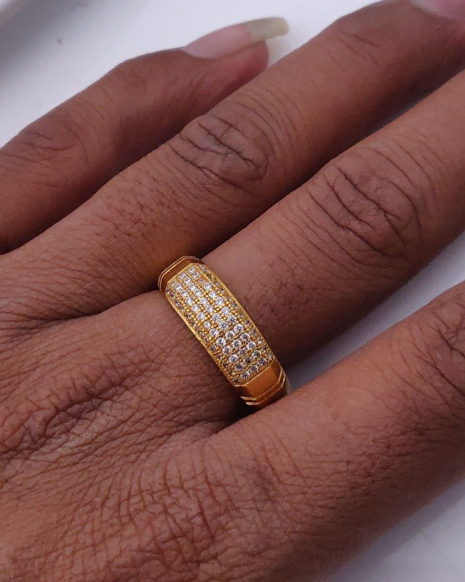 Kadee Jewel Alpha Shine Men's Finger Ring with Gold Plated Brass
