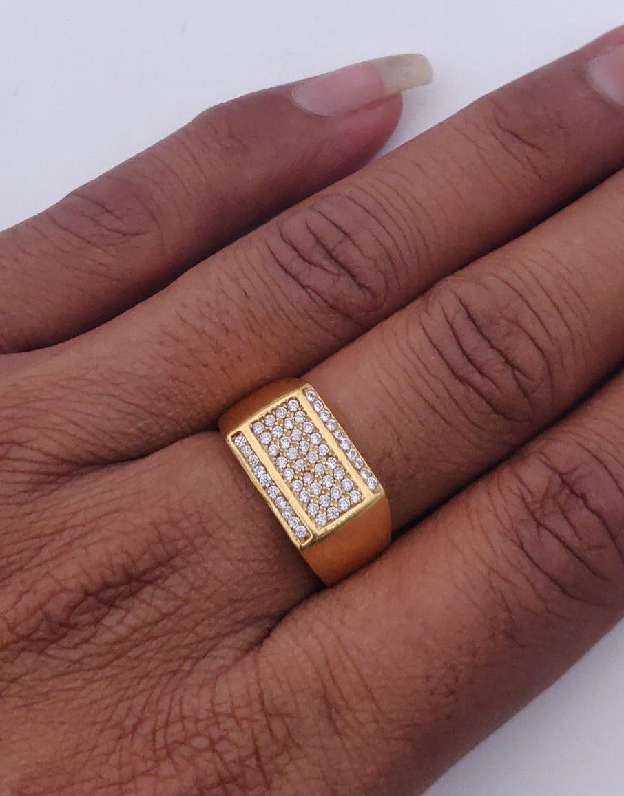 Kadee Jewel Aura Band Men's Finger Ring with Gold Plated Brass