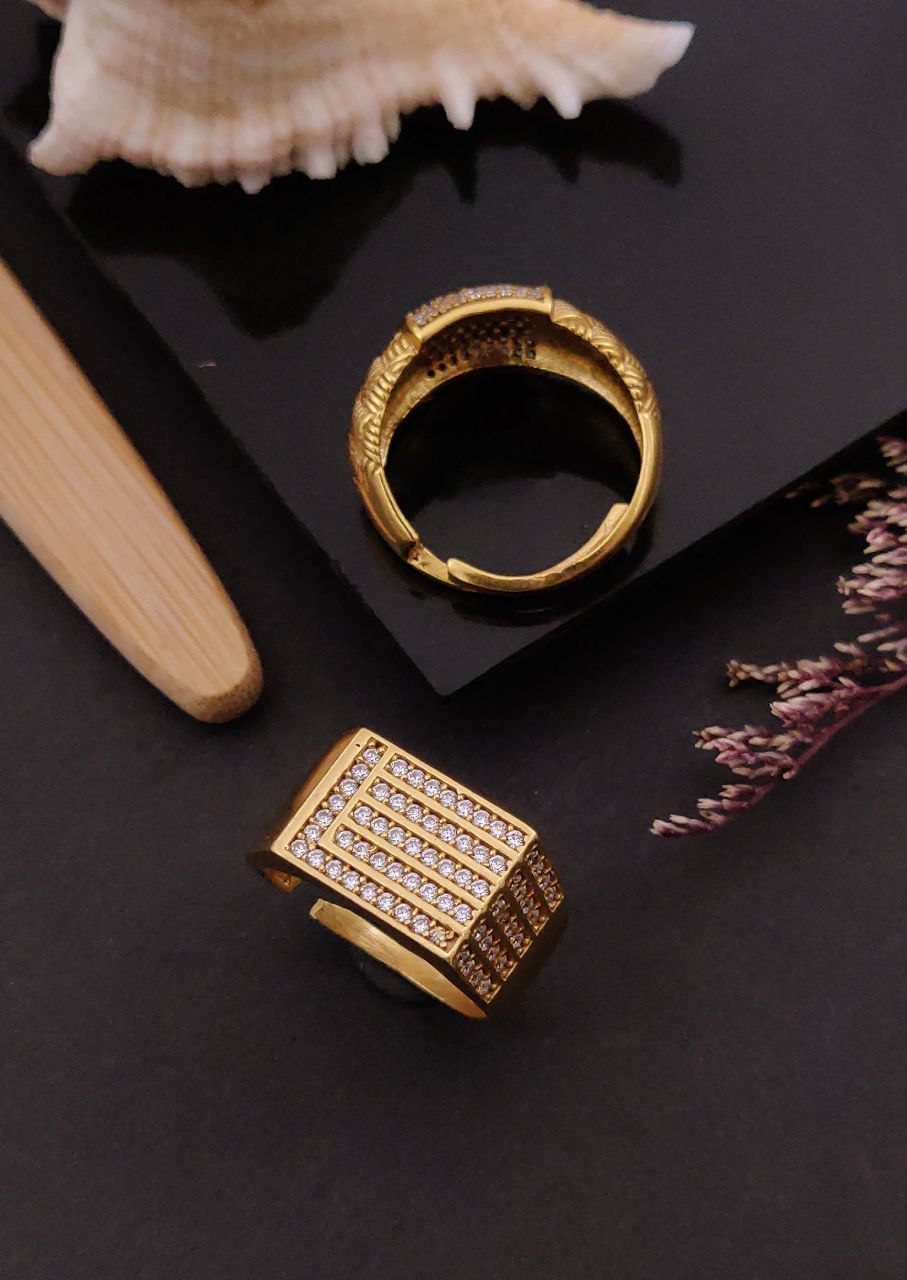 Kadee Jewel Royal Majesty Men's Finger Ring with Gold Plated Brass