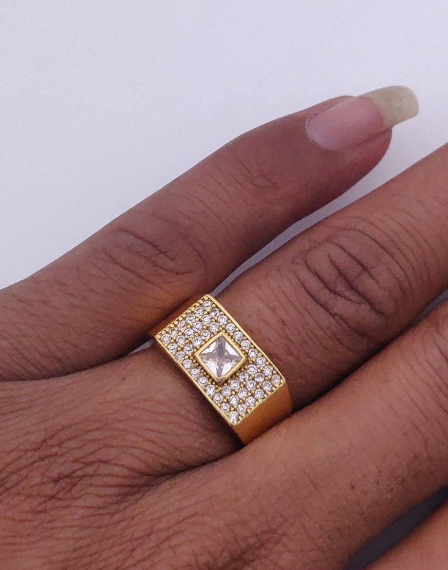 Kadee Jewel Crown Luxe Men's Finger Ring with Gold Plated Brass