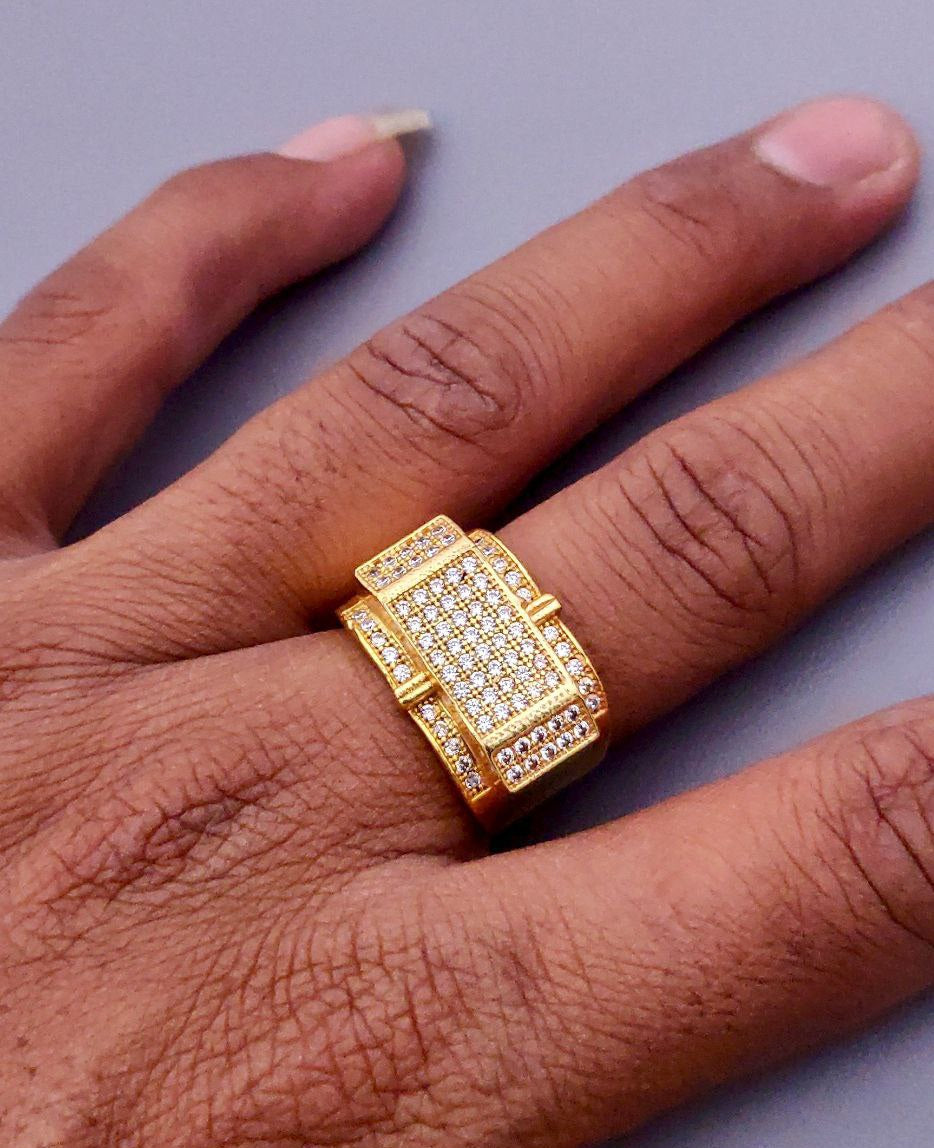 Kadee Jewel Glintora Shine Men's Finger Ring with Gold Plated Brass