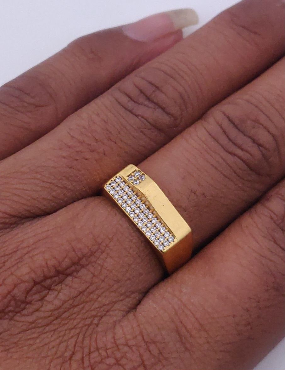 Kadee Jewel Aureus Band Men's Finger Ring with Gold Plated Brass