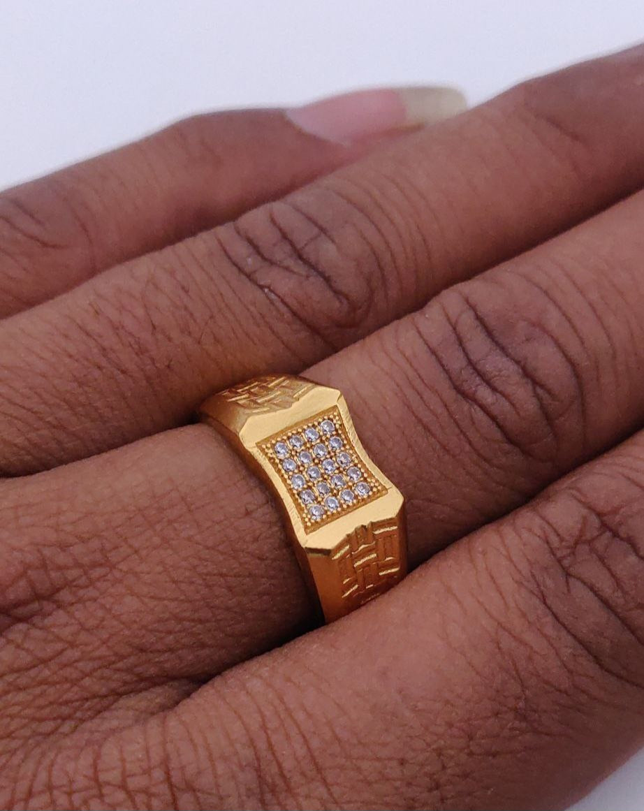 Kadee Jewel Regal Band Men's Finger Ring with Gold Plated Brass