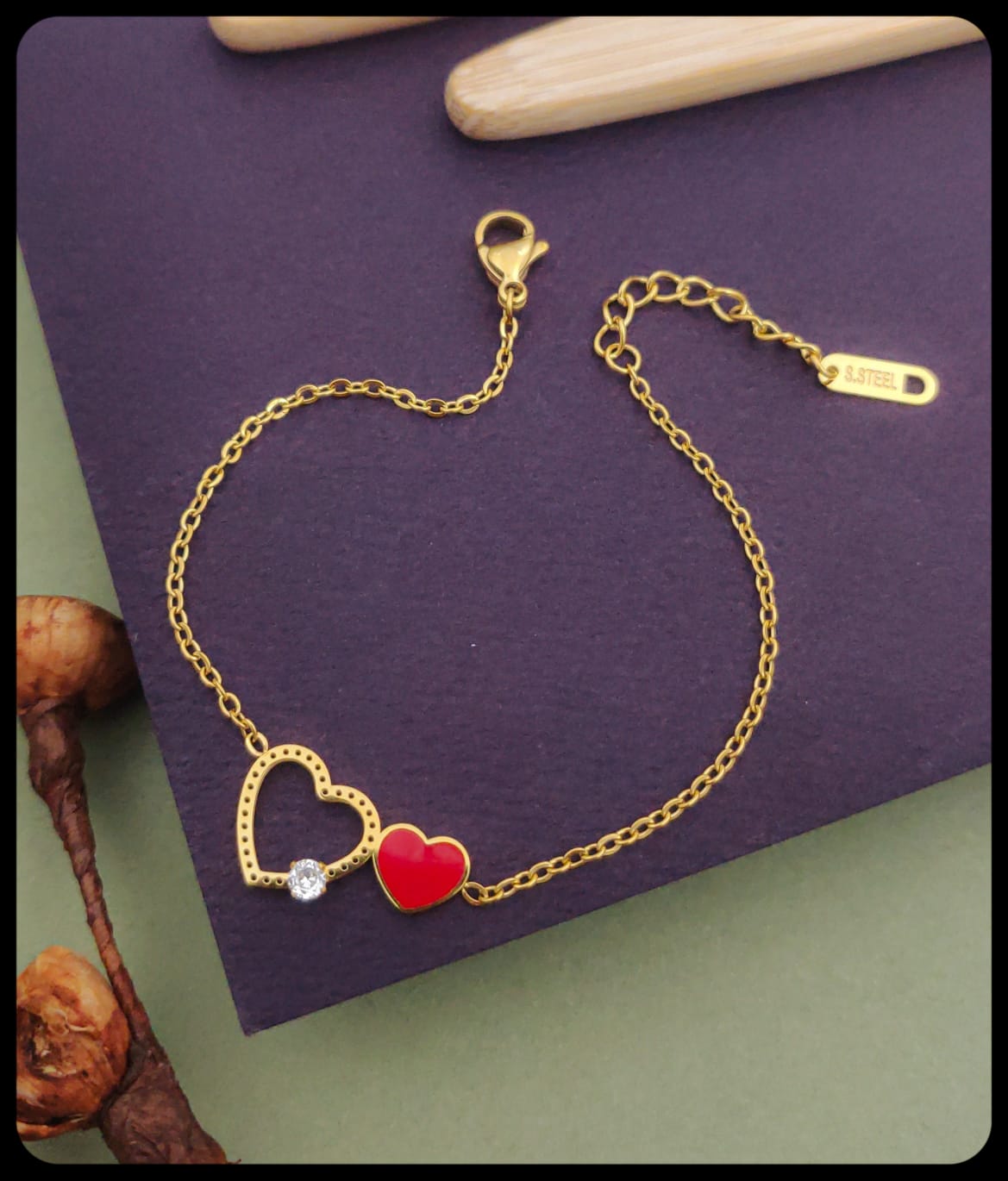 Lovely Heart Women's Bracelets with Gold Plated Brass - Kadee Jewels