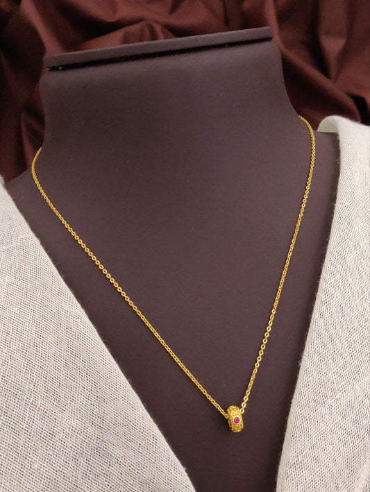 KADEE Jewel Women's Eternal Bond Necklace with Gold Plated brass