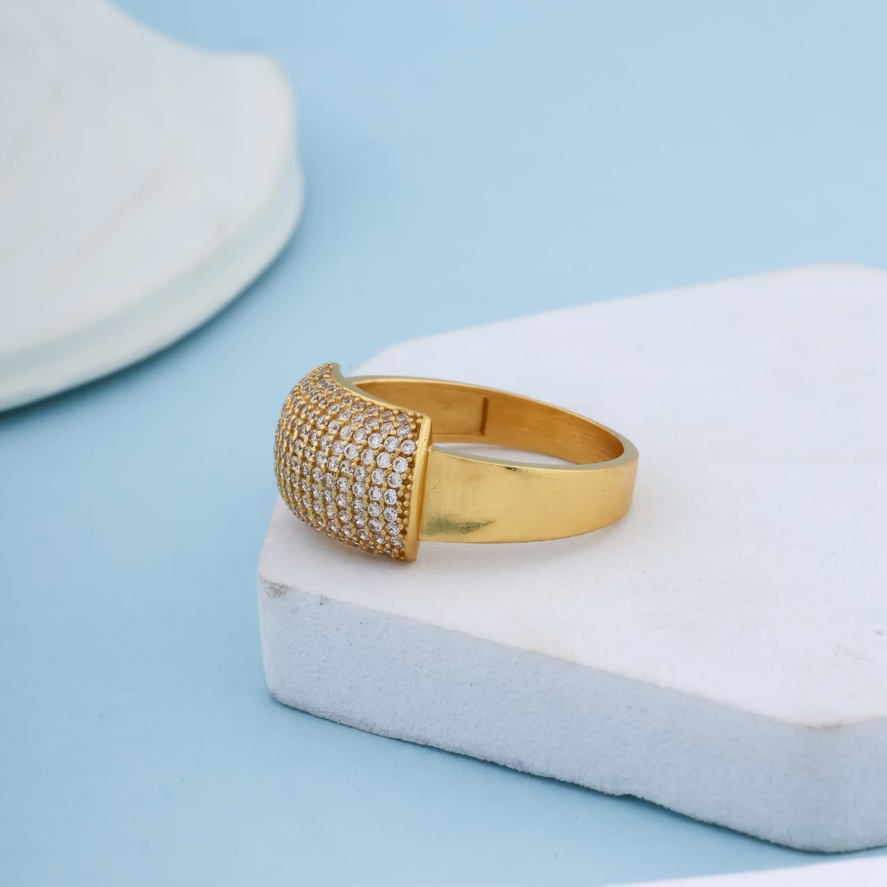 Stylish Diamond Design Men's Finger Ring with Gold Plated Brass