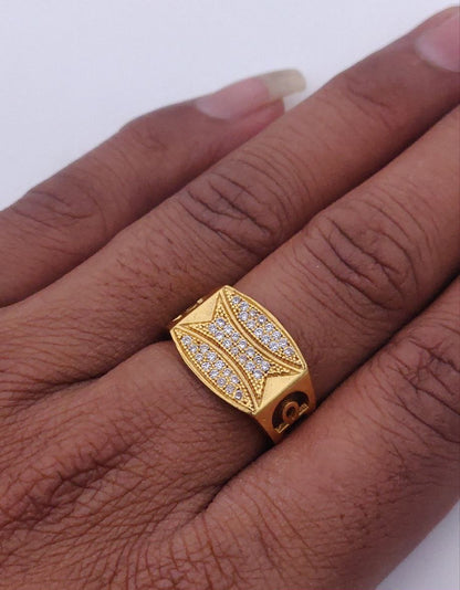 Kadee Jewel Infinity Shine Men's Finger Ring with Gold Plated Brass