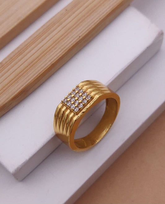Kadee Jewel Luxe Band Men's Finger Ring with Gold Plated Brass