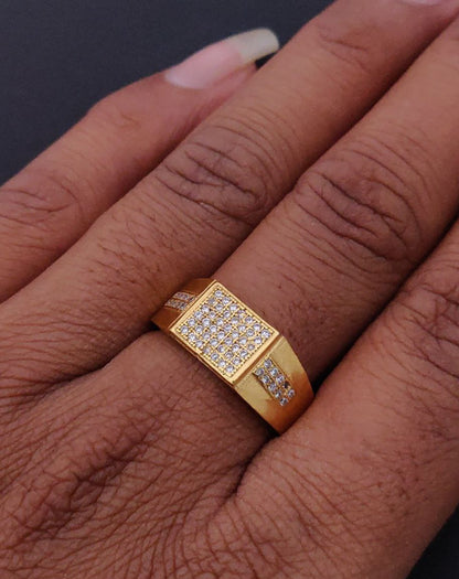 Kadee Jewel Bold Edge Men's Finger Ring with Gold Plated Brass