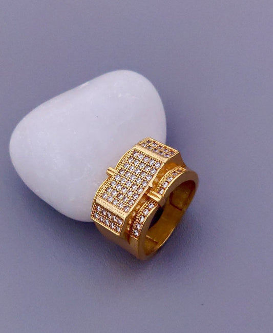 Kadee Jewel Glintora Shine Men's Finger Ring with Gold Plated Brass