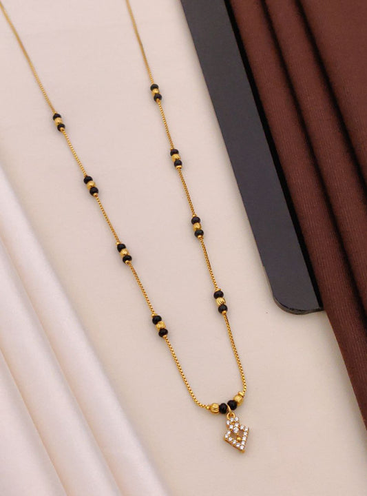 KADEE Jewel Luxe Elegance Women's Necklace with Gold Plated brass