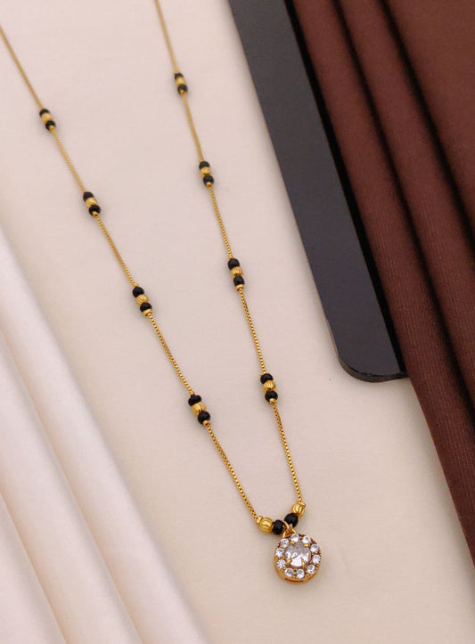 KADEE Jewel Forever Shine Women's Necklace with Gold Plated brass