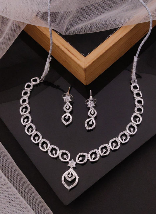 KADEE Jewel Women's Starlight Charm Necklace