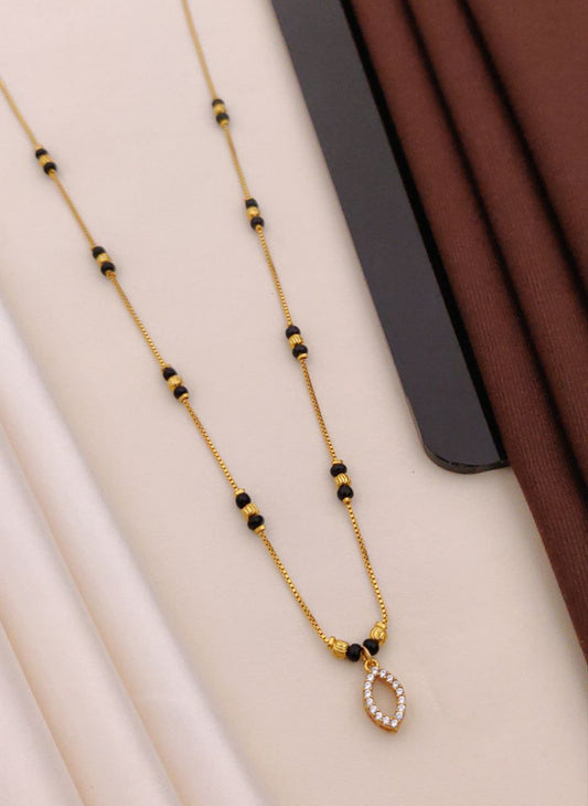 KADEE Jewel Royal Spark
 Women's Necklace with Gold Plated brass