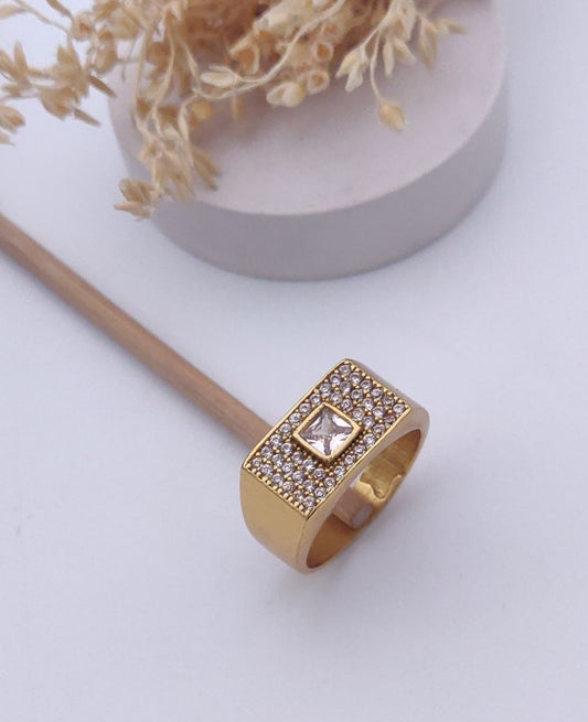 Kadee Jewel Crown Luxe Men's Finger Ring with Gold Plated Brass